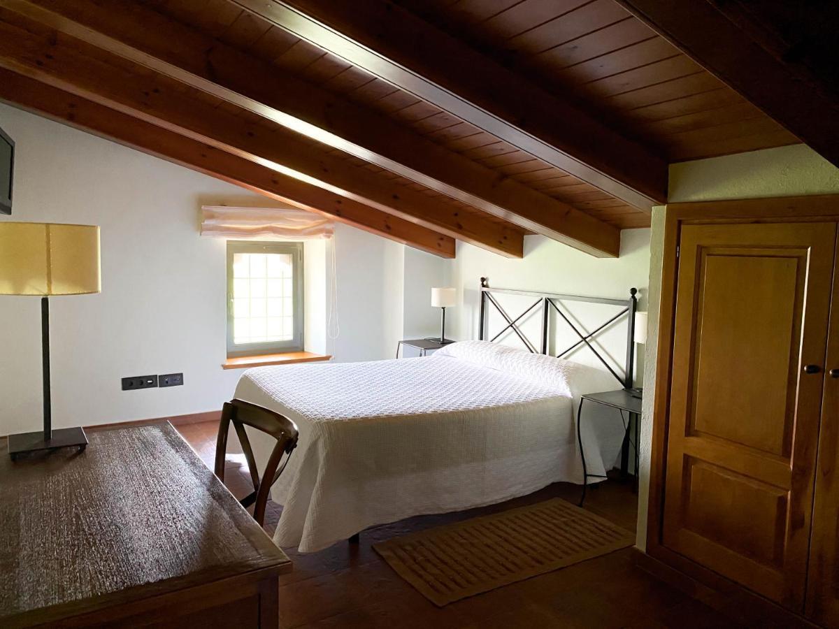 Maison d'hôtes Mas Trobat à Juyá Extérieur photo