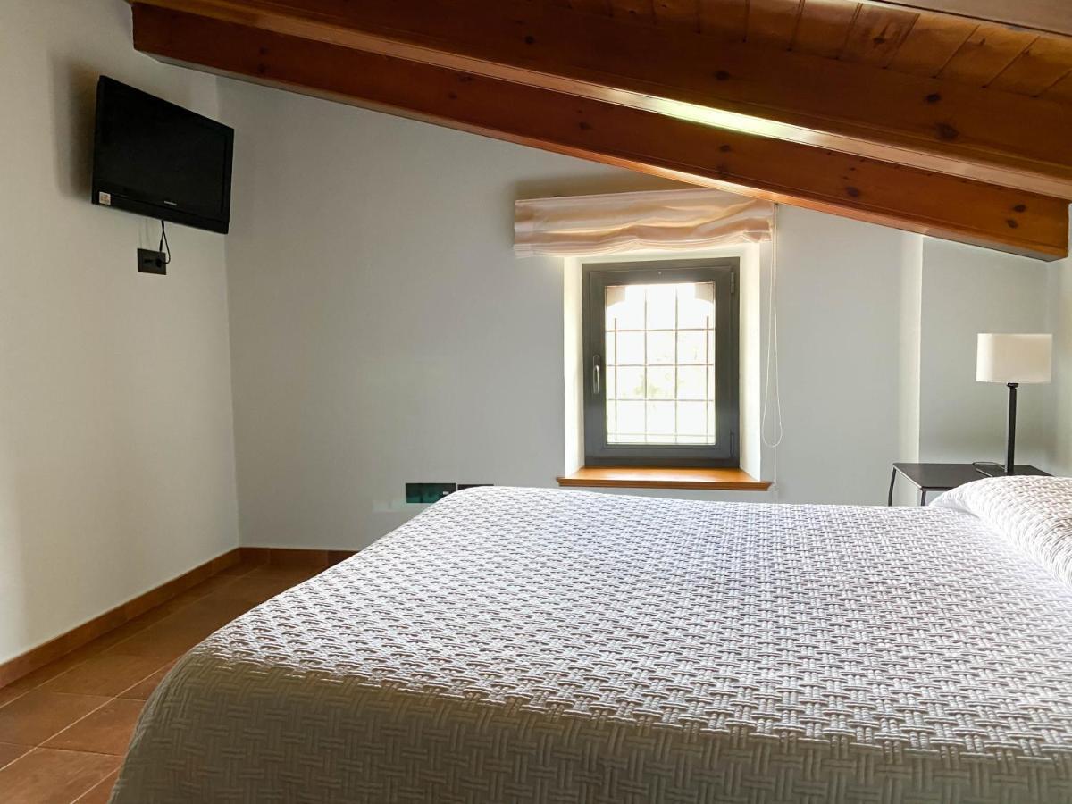 Maison d'hôtes Mas Trobat à Juyá Extérieur photo